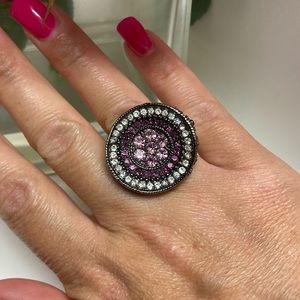 Clearance‼️Lia Sophia cocktail ring size 6